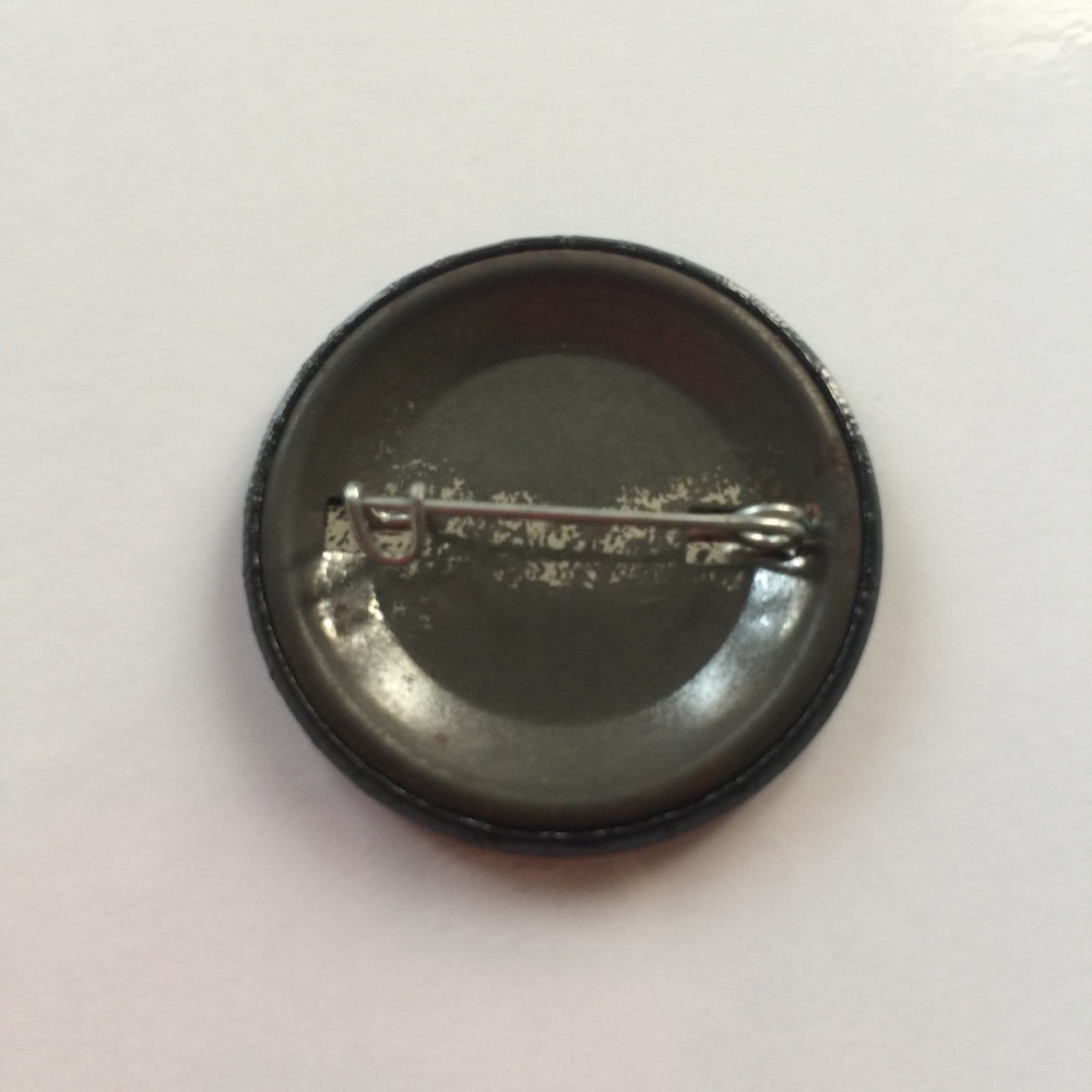 Hard Rock Cafe pin - Picture 2 of 2